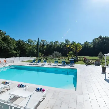 Villa Cascina Marianna 12&4, Emma *