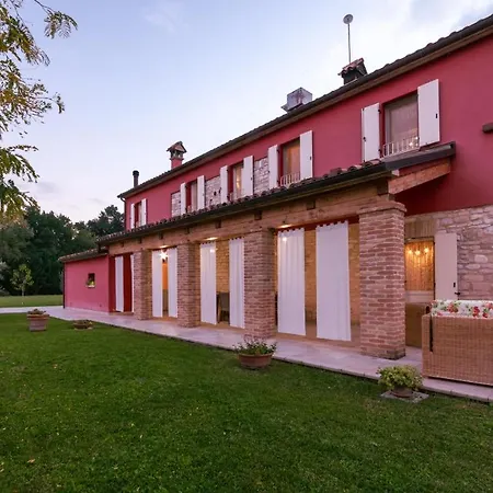 Villa Cascina Marianna 12&4, Emma