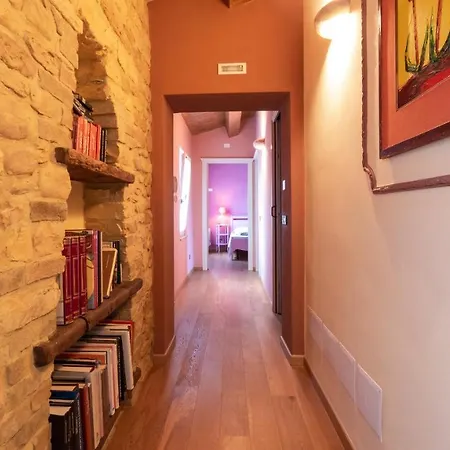 Cascina Marianna 12&4, Emma