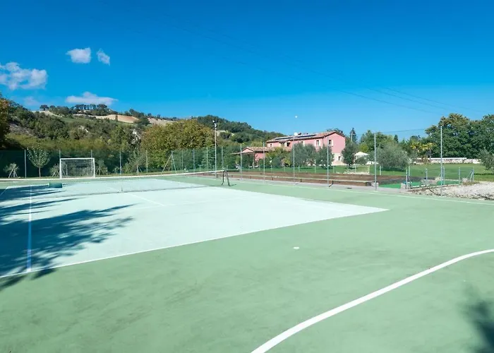 Cascina Marianna 12&4, Emma Villa