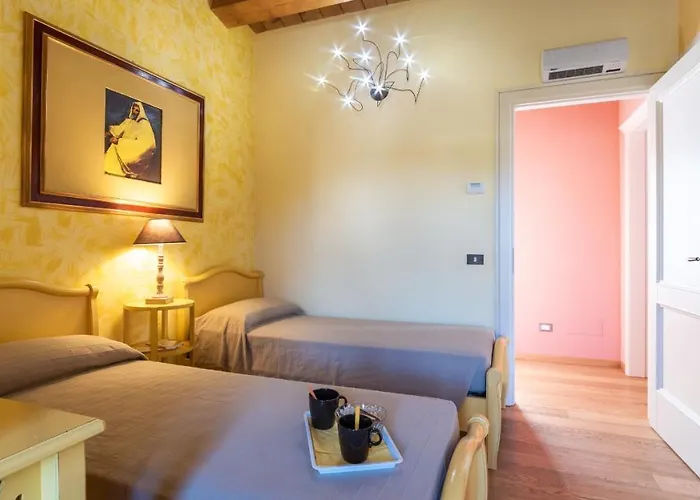 Cascina Marianna 12&4, Emma Villa