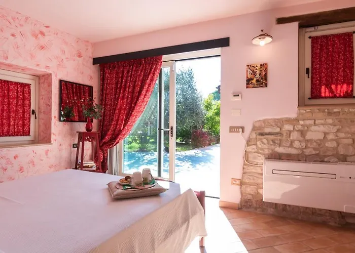 Cascina Marianna 12&4, Emma *