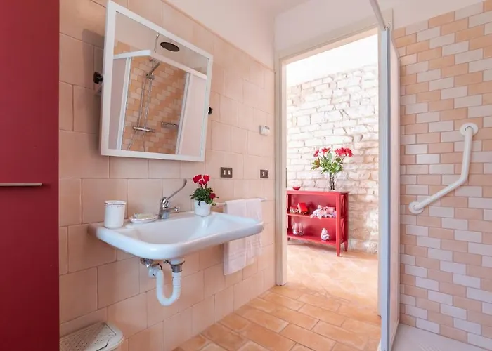 Villa Cascina Marianna 12&4, Emma *