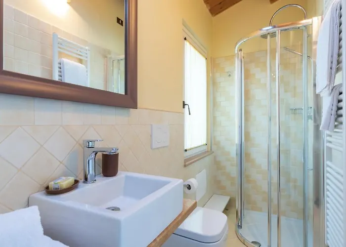 Cascina Marianna 12&4, Emma Villa *