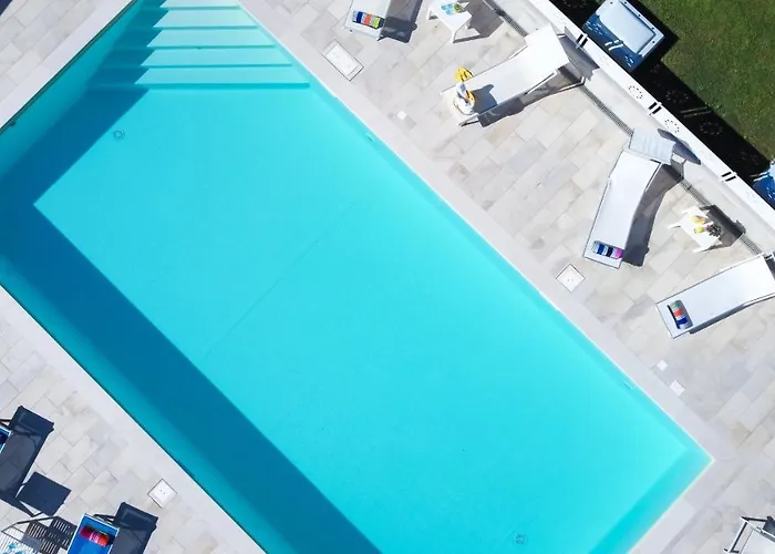 Villa Cascina Marianna 12&4, Emma